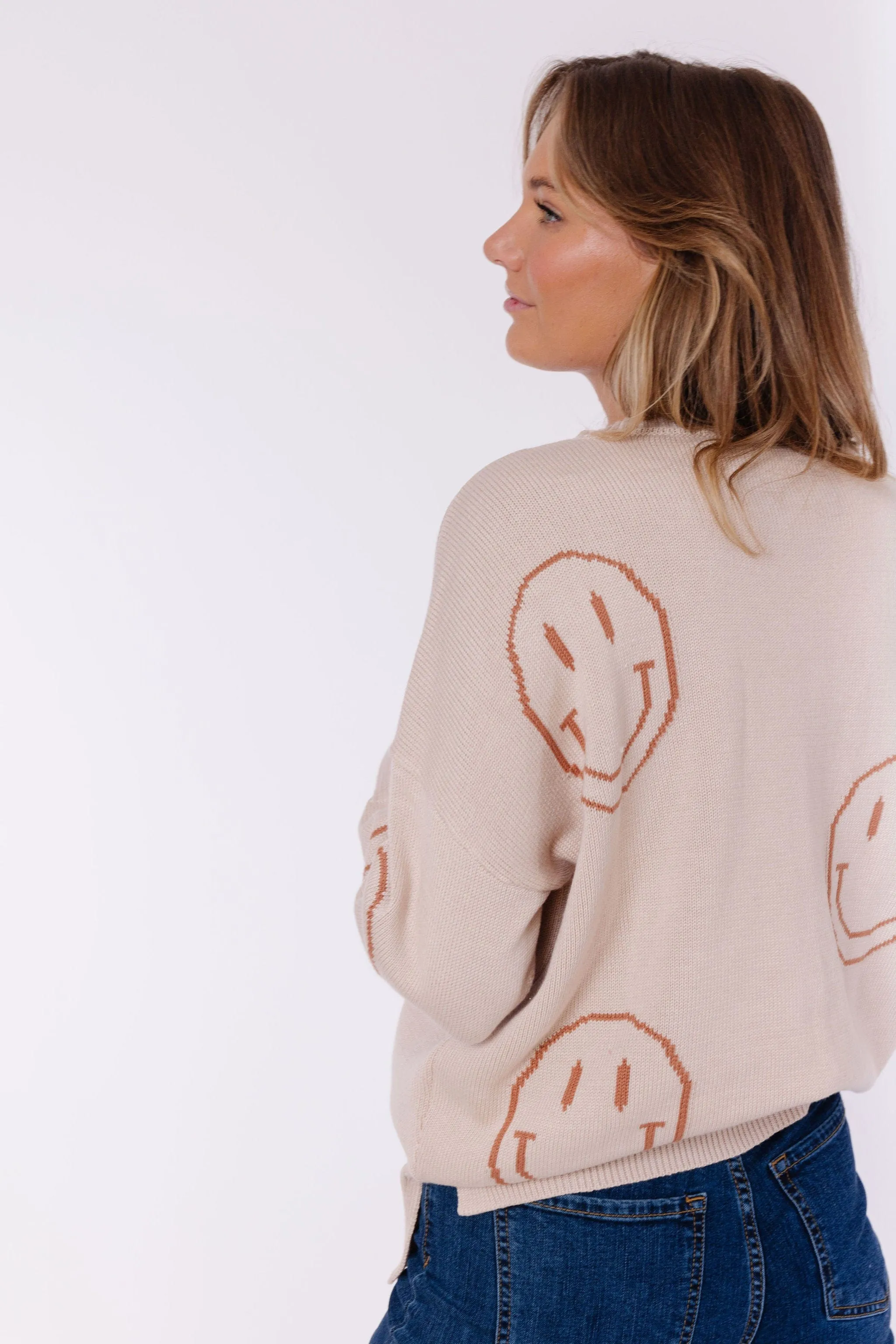 Smile Sweater in Beige